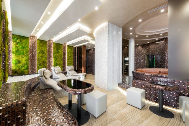 Spa in hong kong